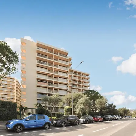 1 Bedroom Gorgeous In *