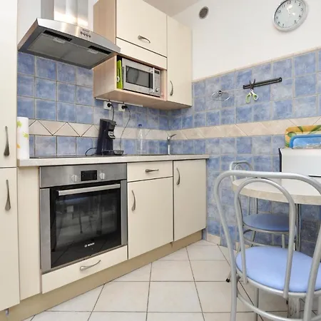 1 Bedroom Gorgeous In