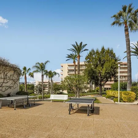 1 Bedroom Gorgeous In